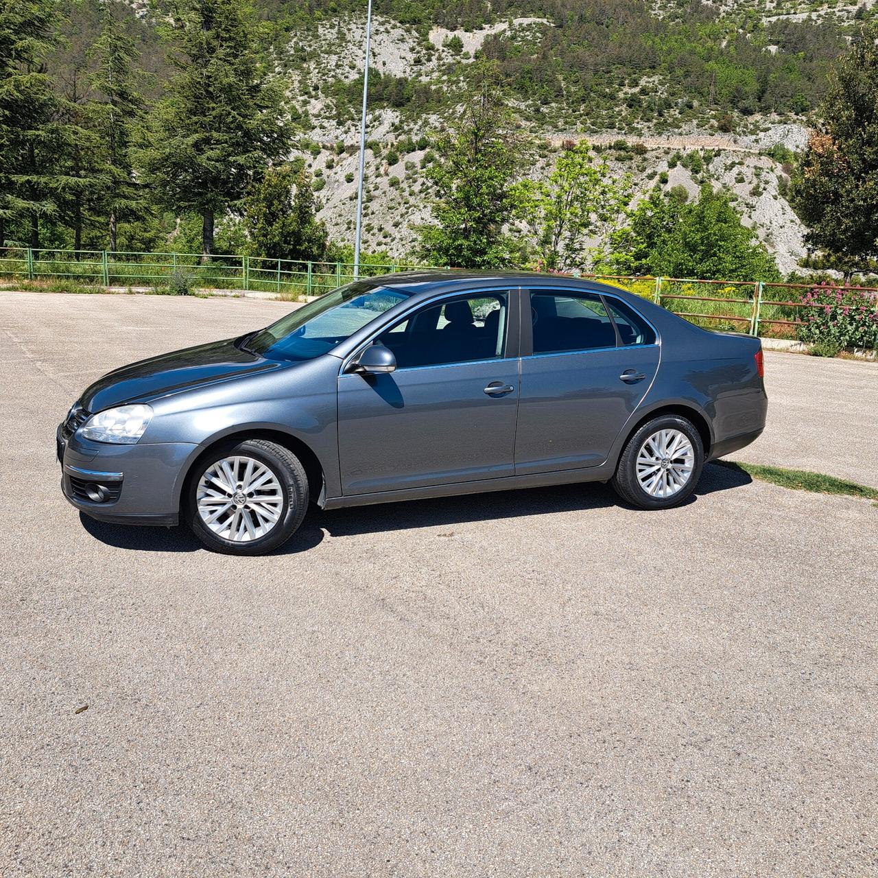 Volkswagen Jetta 1.9 TDI Bella Davvero