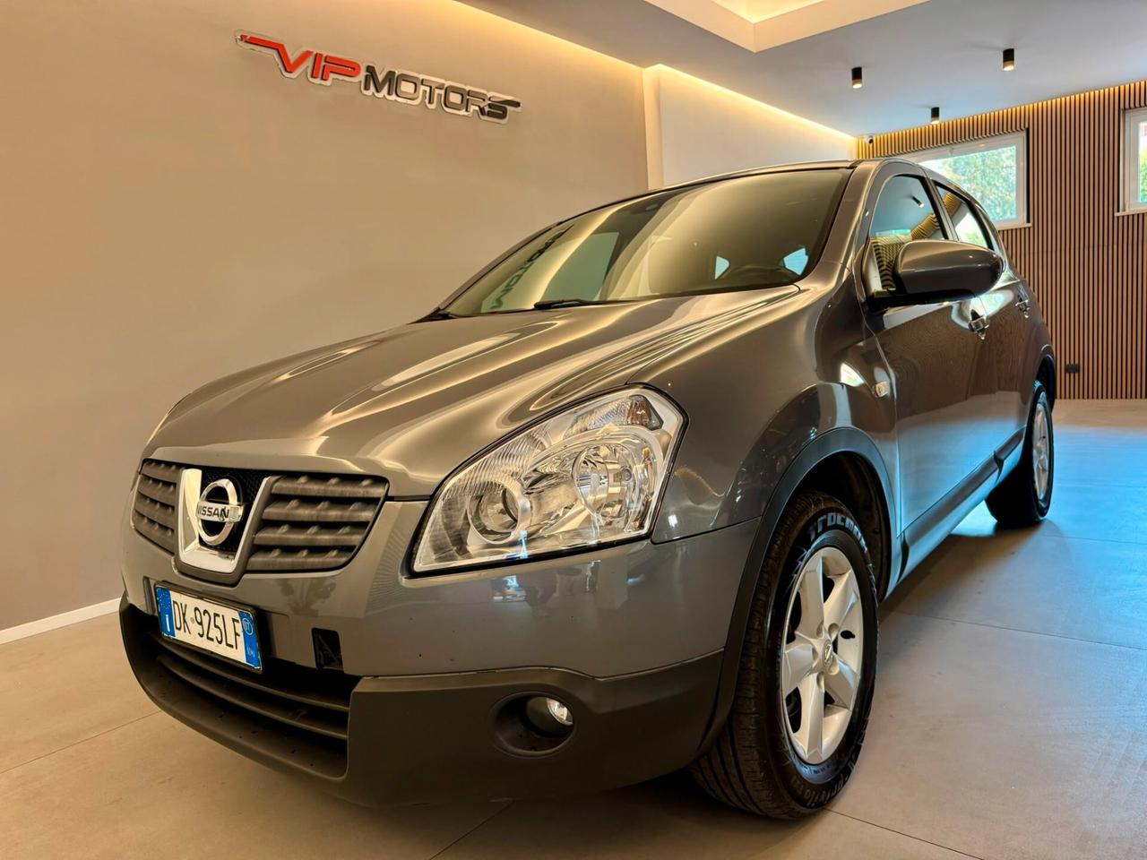 NISSAN QASHQAI 2.0 TEKNA 150CV UNICOPROPRIETARIO GANCIO TRAINO