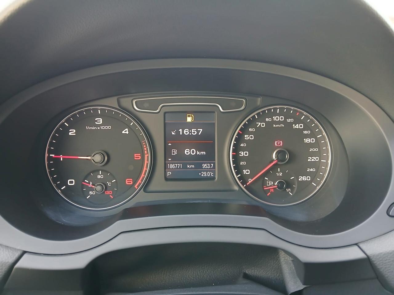 Audi Q3 2.0 TDI 177 CV quattro S tronic Line Edition