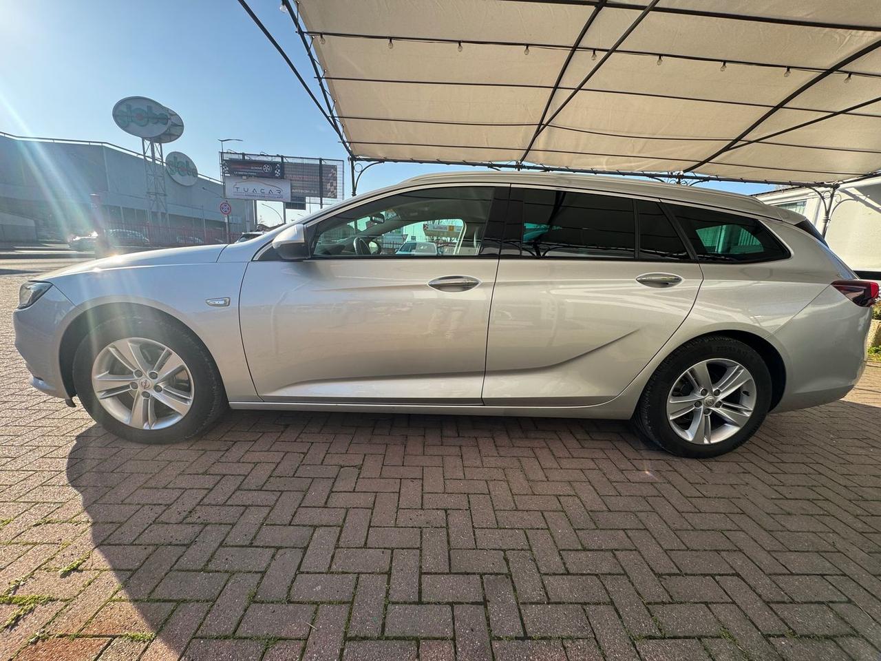 Opel Insignia Innovation 1.6 #9960