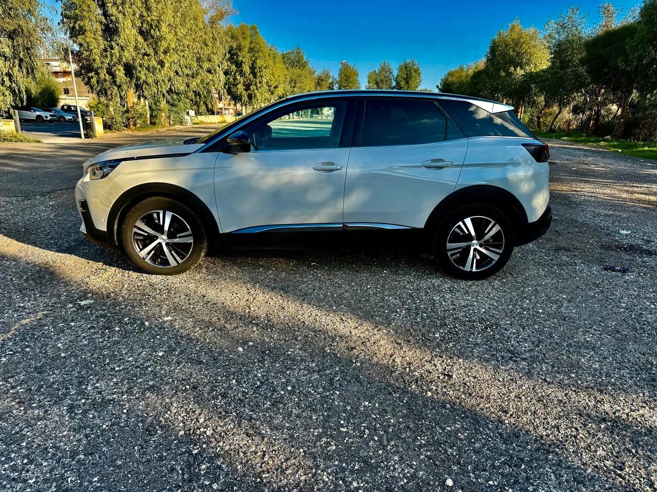 PEUGEOT 3008 BLUEHDi 120 S&S GT LINE