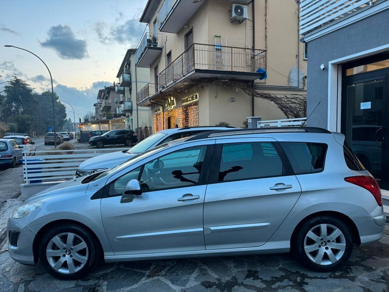 PEUGEOT 308 1.6 8V e-HDi 112cv SW ALLURE