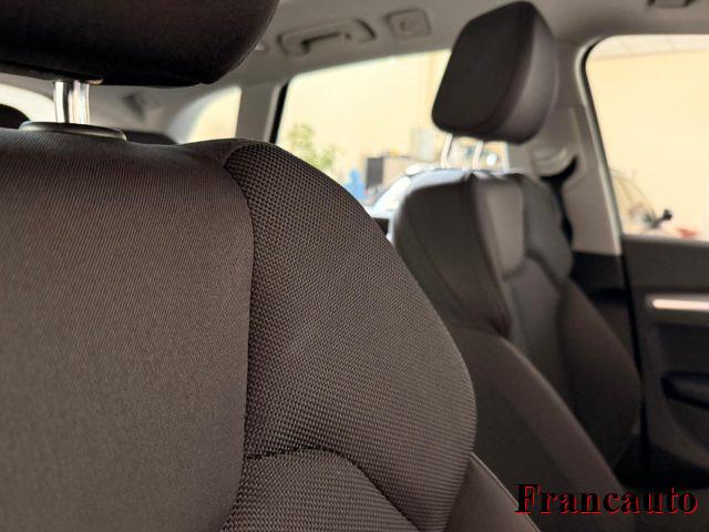 AUDI Q5 40 TDI quattro S tronic Business Design