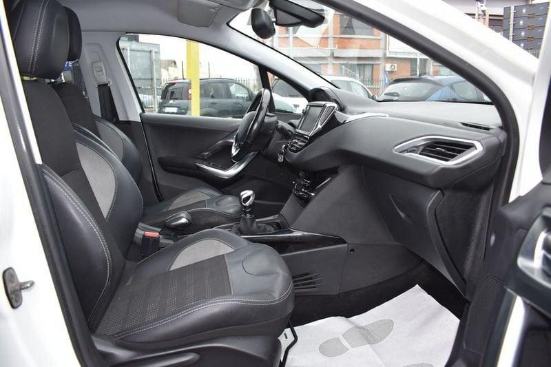 Peugeot 2008 BlueHDi 120 S&S Allure