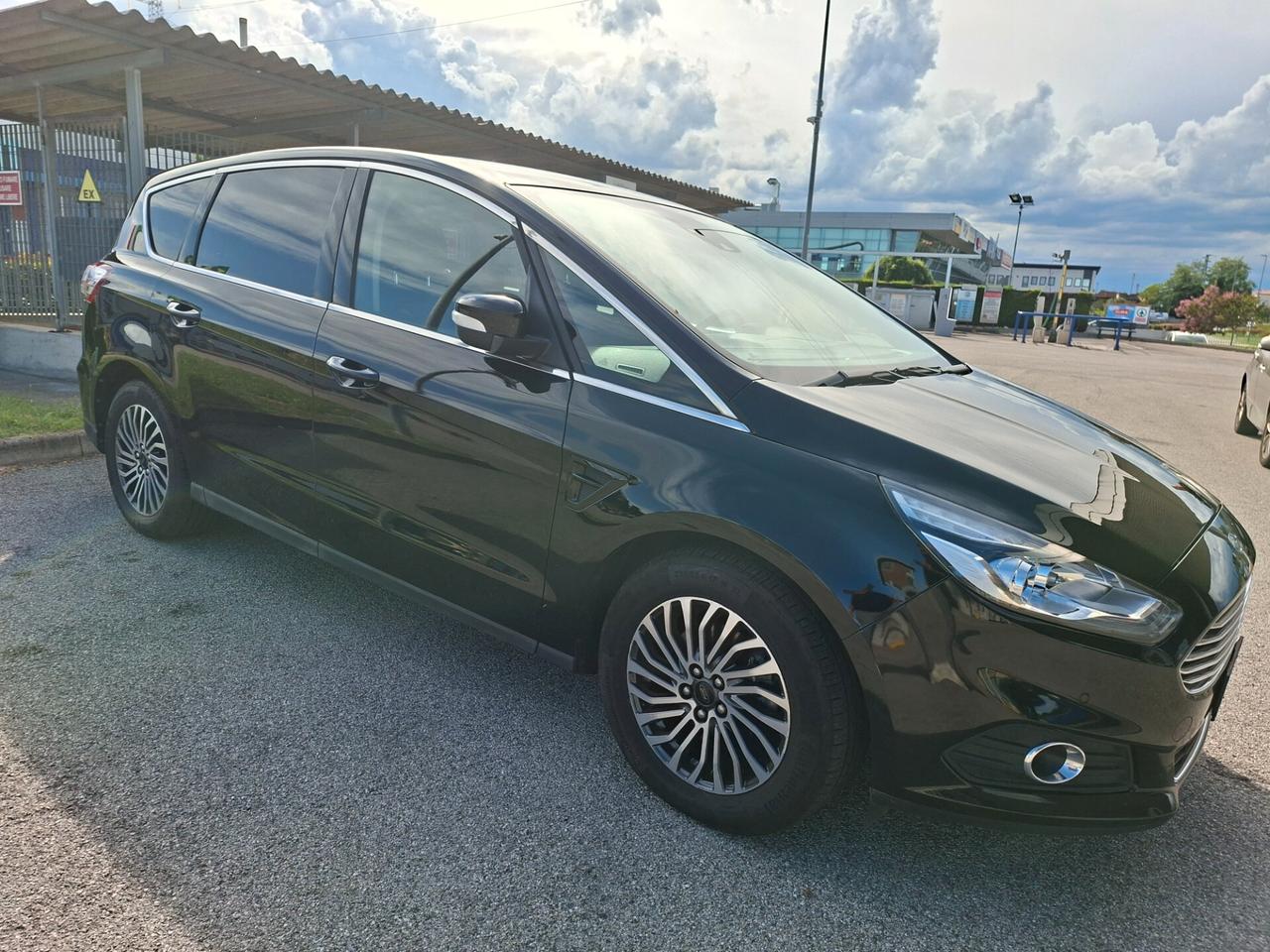 Ford S-Max 2.0d 7 POSTI 2018
