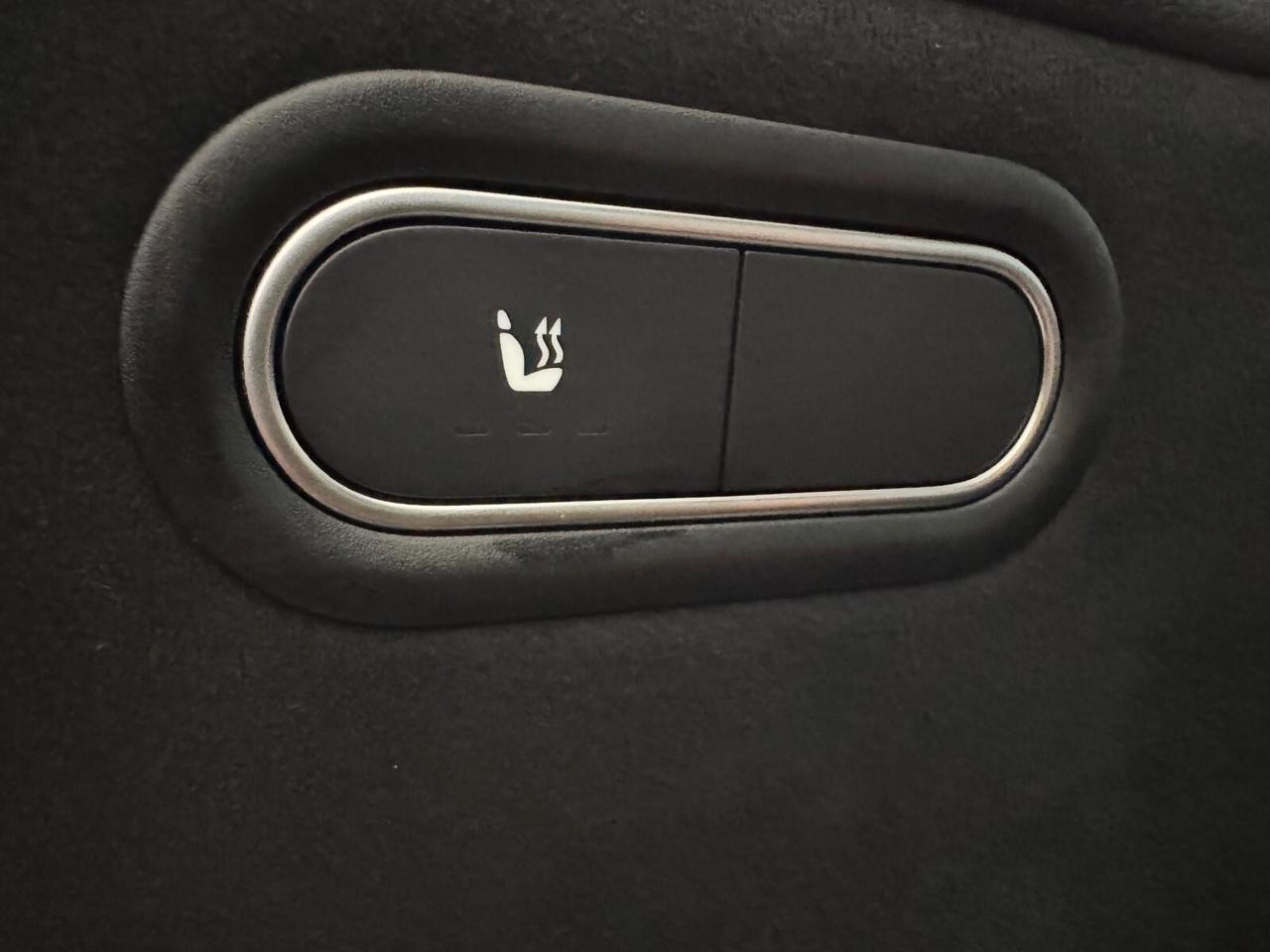 Mercedes-benz A180 AMG Line Premium