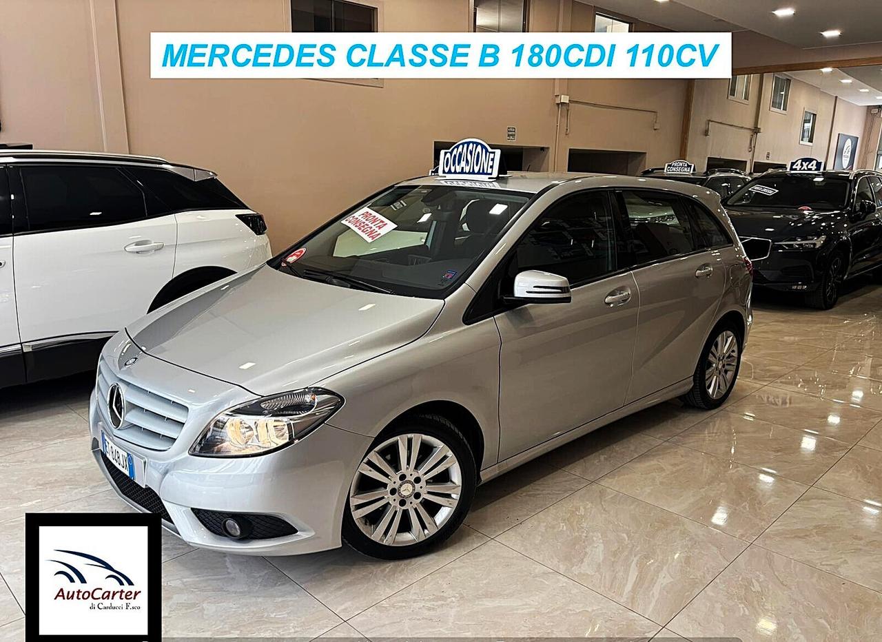 Mercedes CLASSE B 180 110CV ** GANCIO TRAINO**