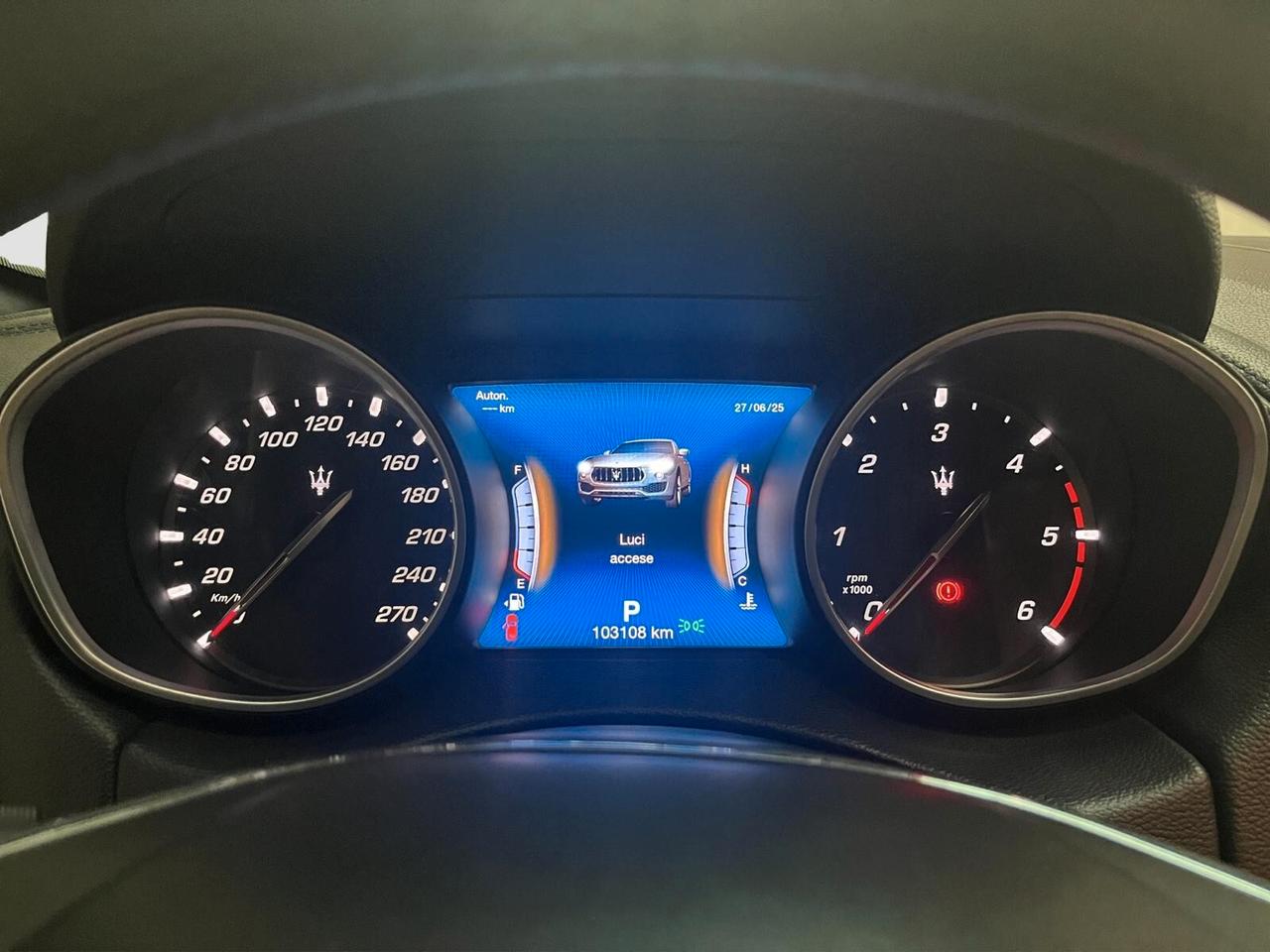 Maserati Levante 3.0 Diesel V6 250cv auto 2018