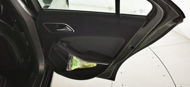 MERCEDES-BENZ A 220 d Automatic Business