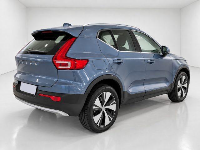 VOLVO XC40 T4 Recharge Plug-in Hybrid Inscription Expression
