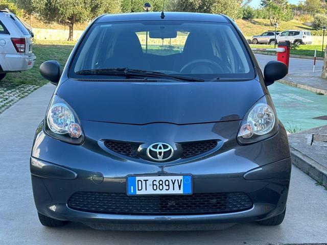 TOYOTA Aygo 1.0 12V VVT-i 5 porte UNIPRO+NEOPATENTATI