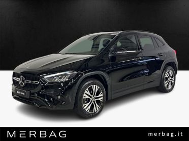 Mercedes-Benz GLA 180 d Automatic Business Extra night