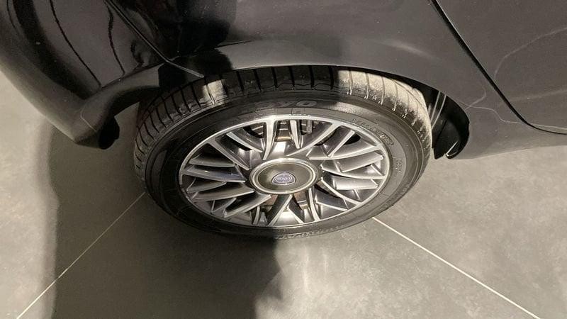 Lancia Ypsilon 1.0 FireFly 5 porte S&S Hybrid Gold Plus