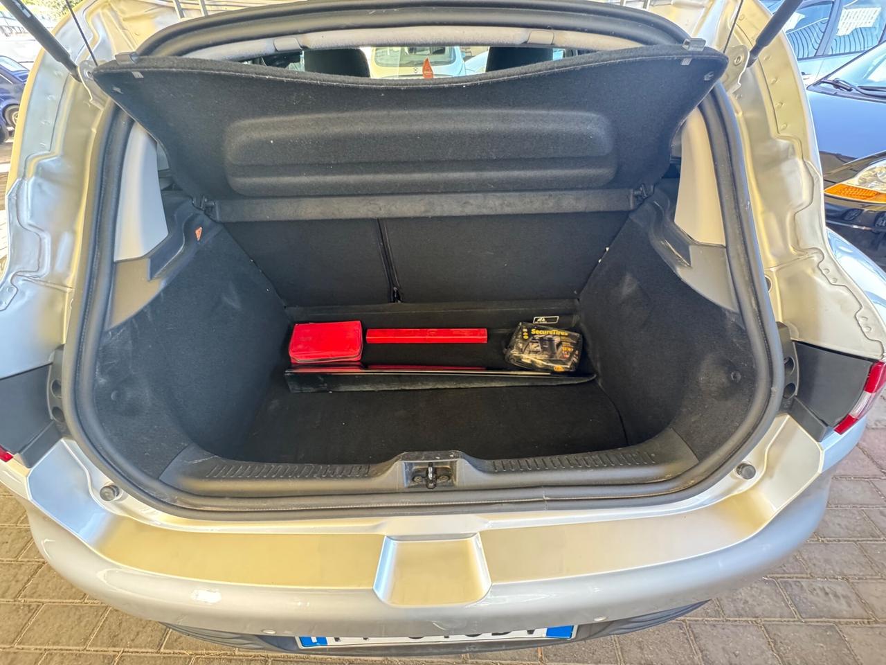 Renault Clio 1.2 75CV 5 porte Intens