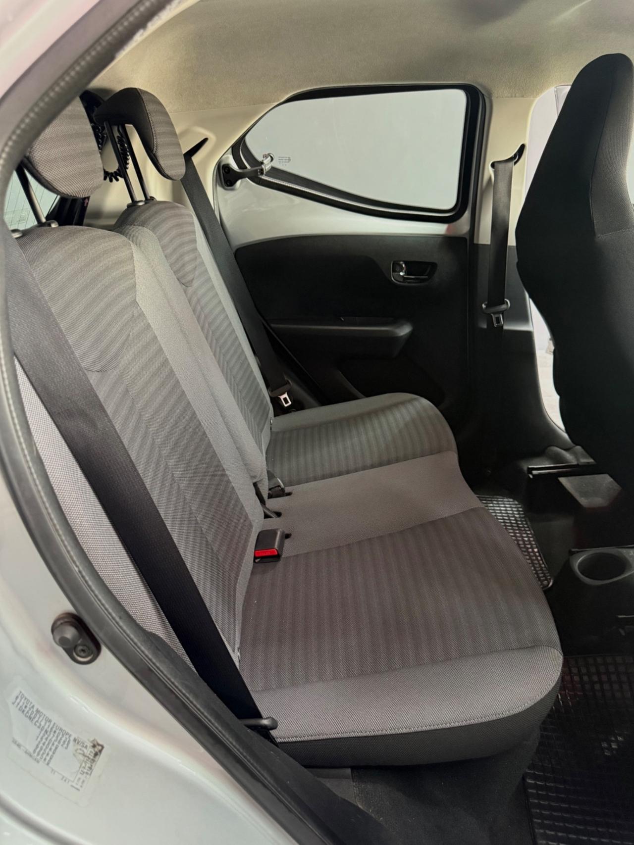 Toyota Aygo 1.0 VVT-i X-Cite 2018 Full