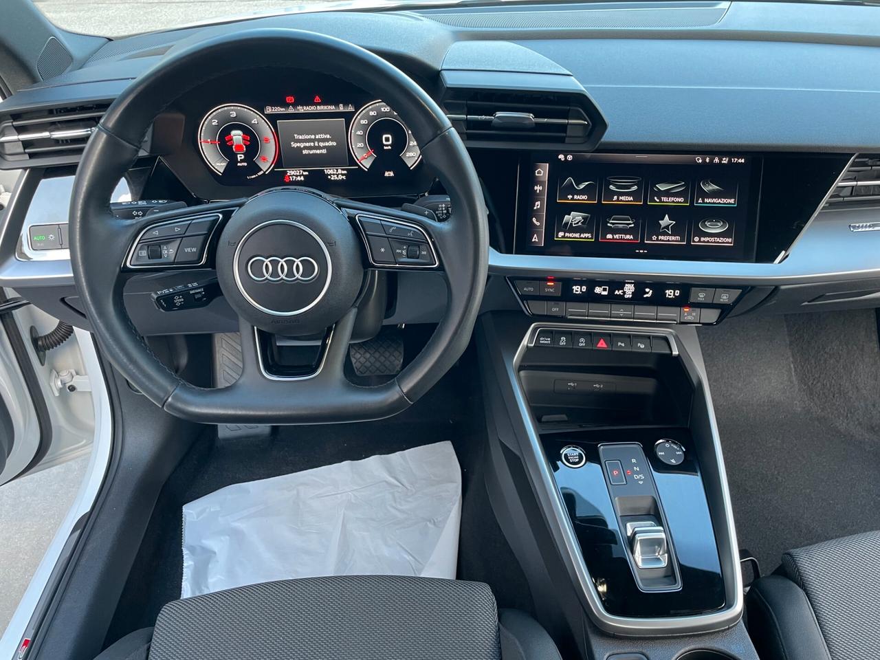 Audi A3 SPB 35 TDI S tronic line edition
