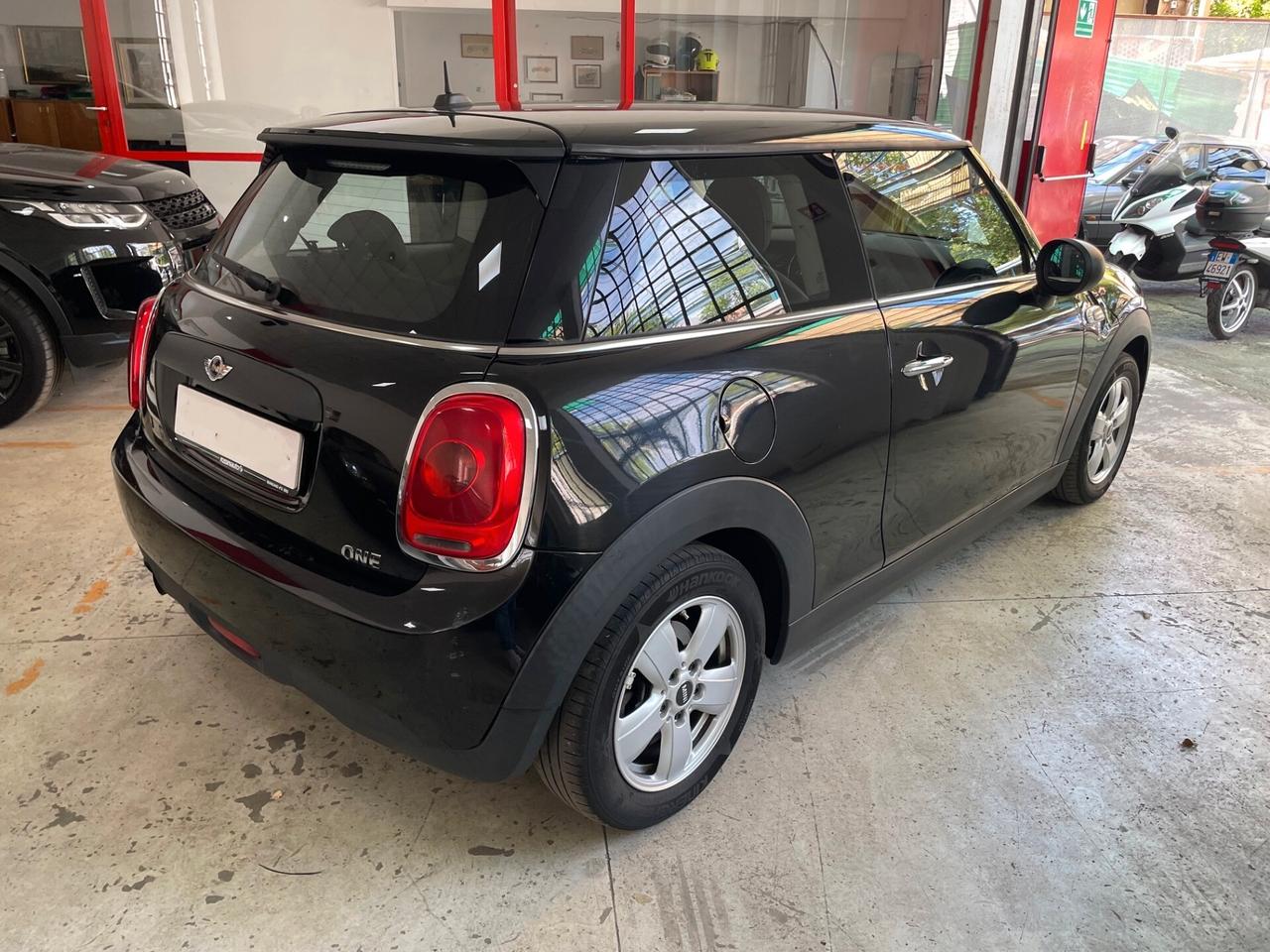 Mini 1.2 One