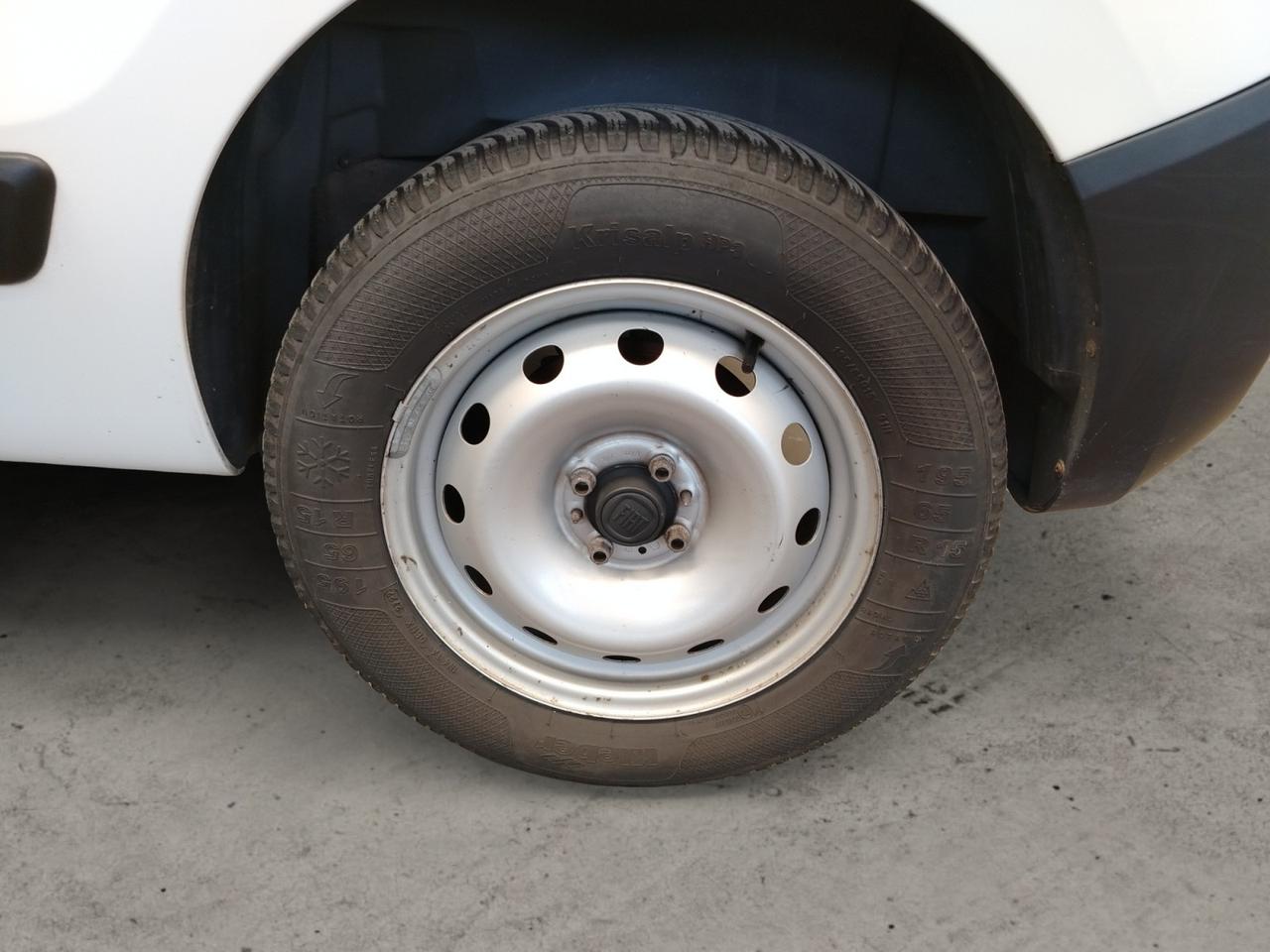 FIAT Fiorino cargo 1.3 mjt 80cv E6d-final