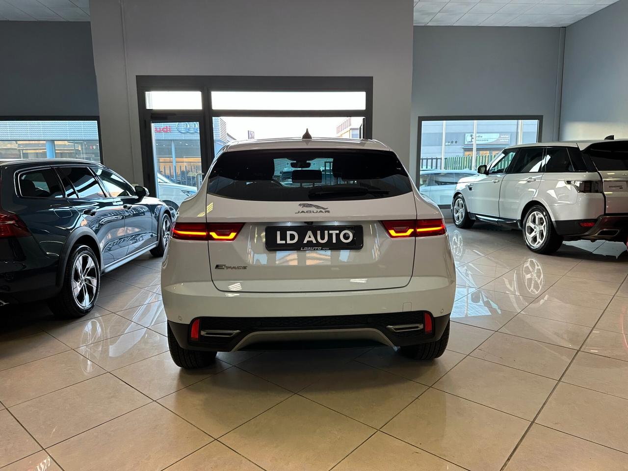 Jaguar E-Pace 2.0D I4 163 CV AWD Auto SE N1 AUTOCARRO