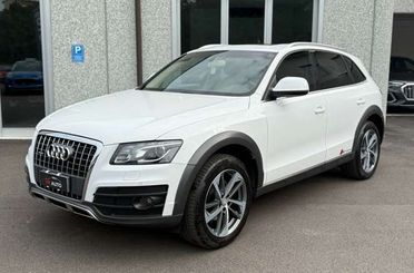 Audi Q5 2.0 tdi Quattro 170cv S-tronic TETTO/SEDILI RISC