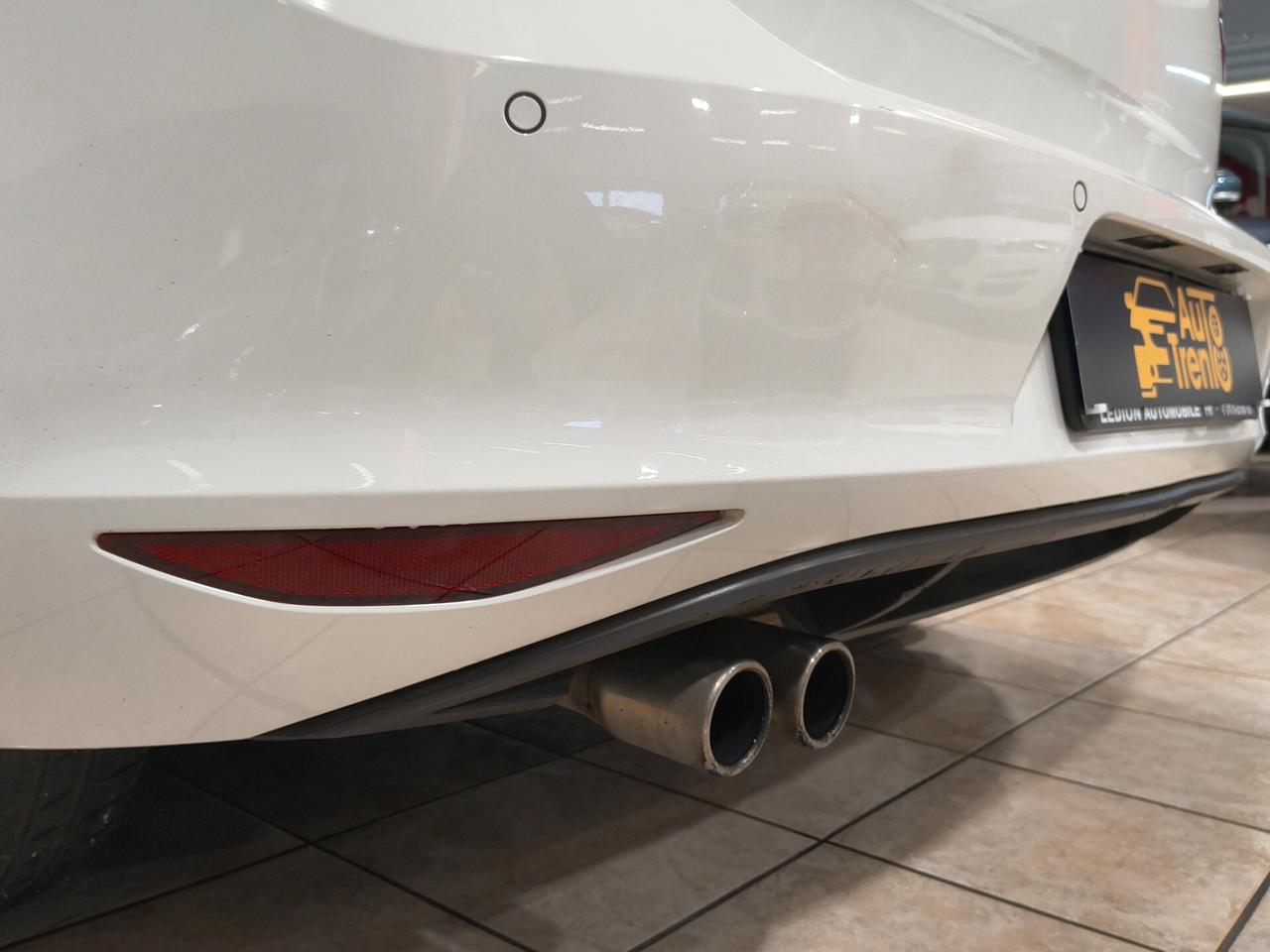 Volkswagen Golf GTD 2.0 TDI 3p. BlueMotion Technology