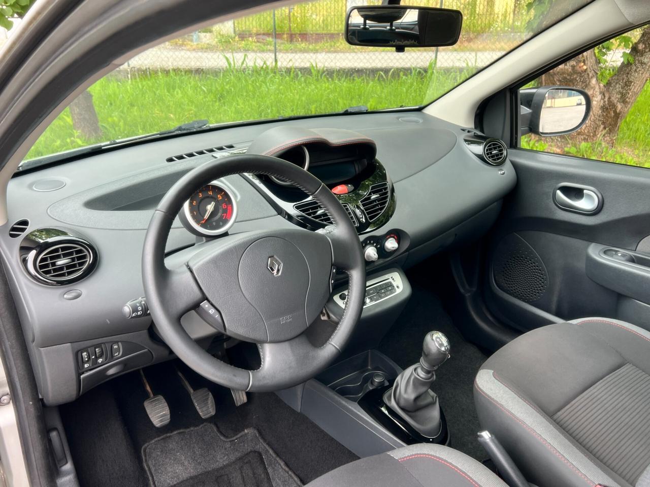 Renault Twingo 1.2 16V Live