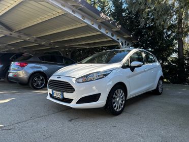 Ford Fiesta 1.2 60CV 5 porte Neopatentati