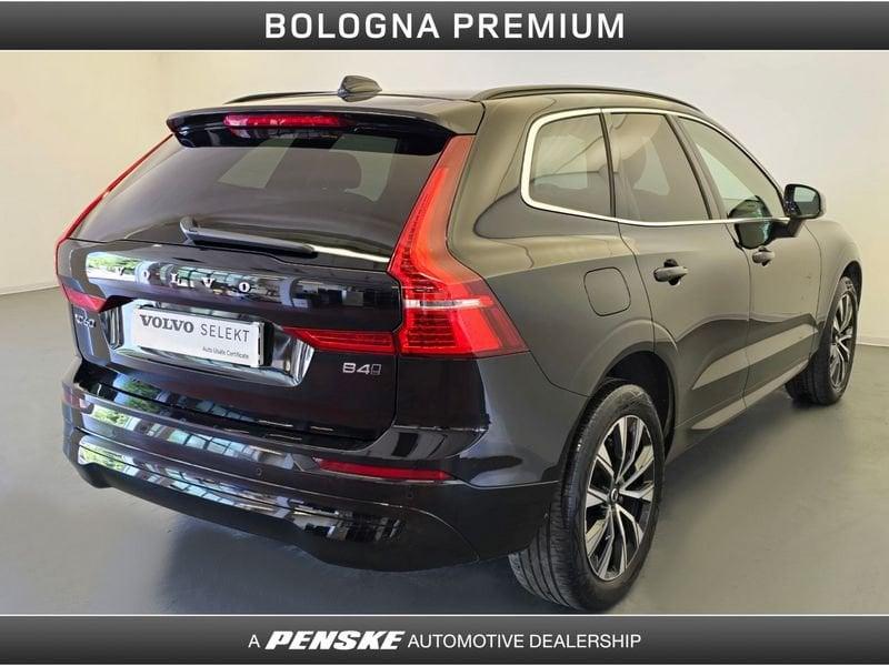Volvo XC60 B4 (d) AWD automatico Core