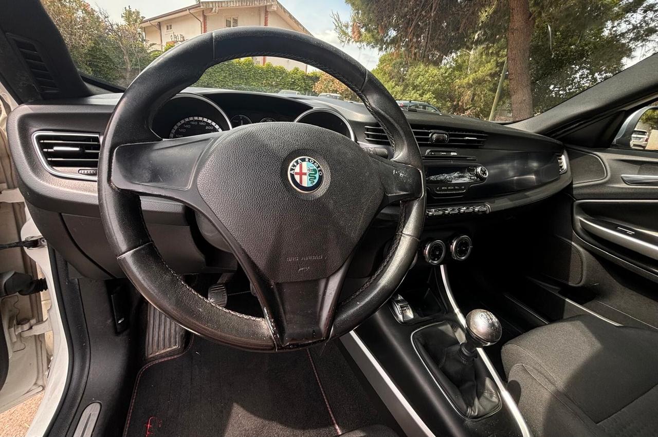 Alfa Romeo Giulietta 1.6 JTDm-2 105 CV Progression