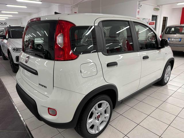 FIAT New Panda 1.0 Hybrid PROMO CAR SERENITY