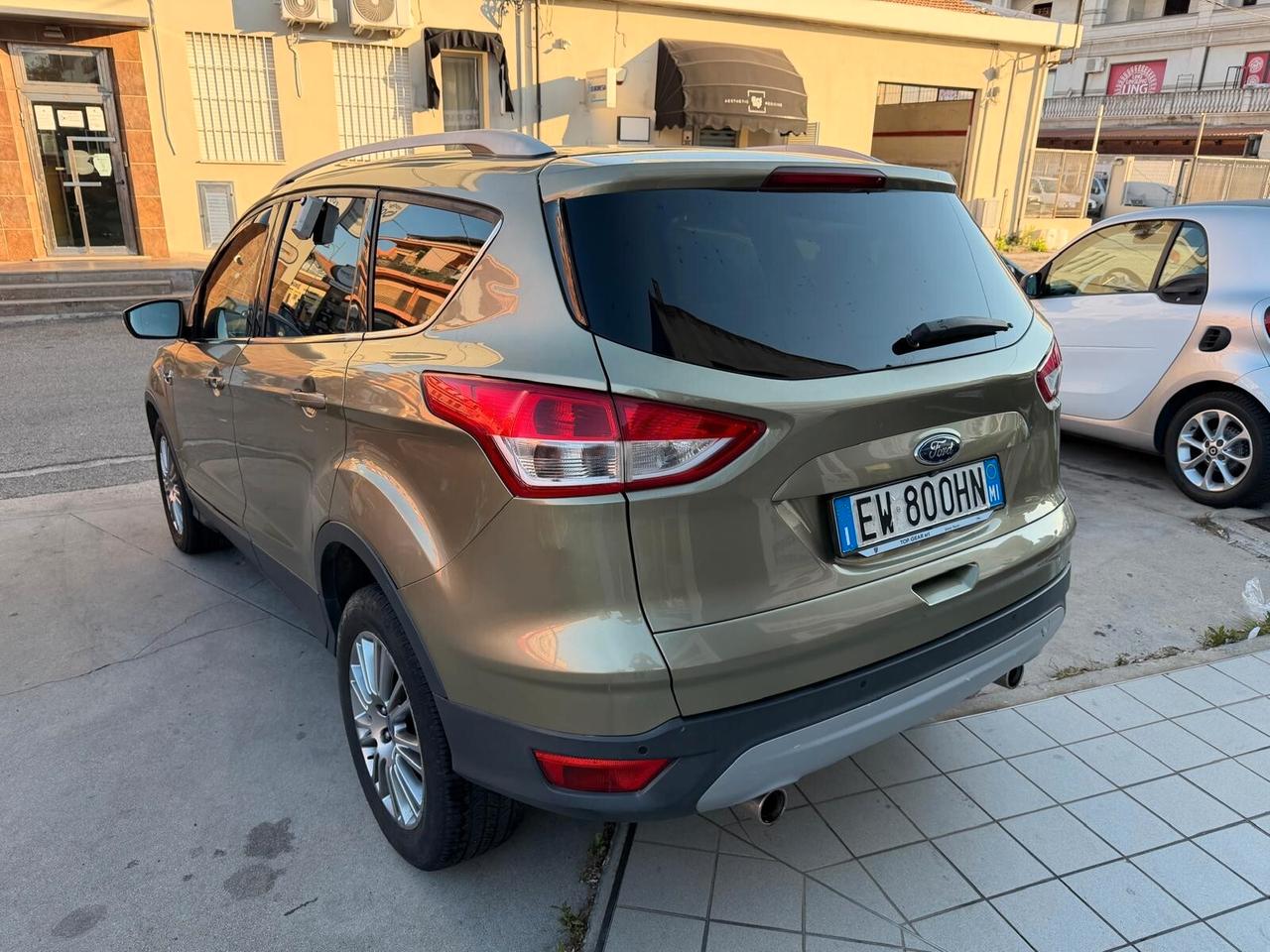 Ford Kuga 2.0 TDCI 163 CV 4WD Powershift Titanium