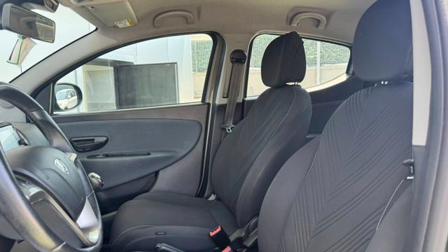 LANCIA Ypsilon 1.0 FireFly 5 porte S&S Hybrid Gold