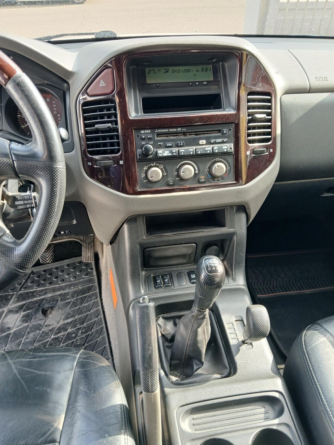 MITSUBISHI Pajero 3.200 DI-D 160cv 3p. GLS1