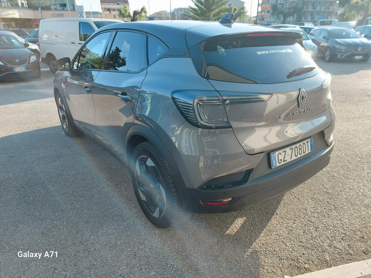 RENAULT CAPTUR 1,0 BZ 90 CV TECHNO MY25 MAN 5P