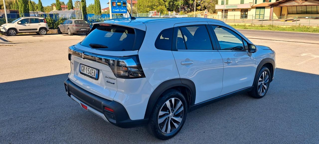 Suzuki S-Cross 1.4 Hybrid Top