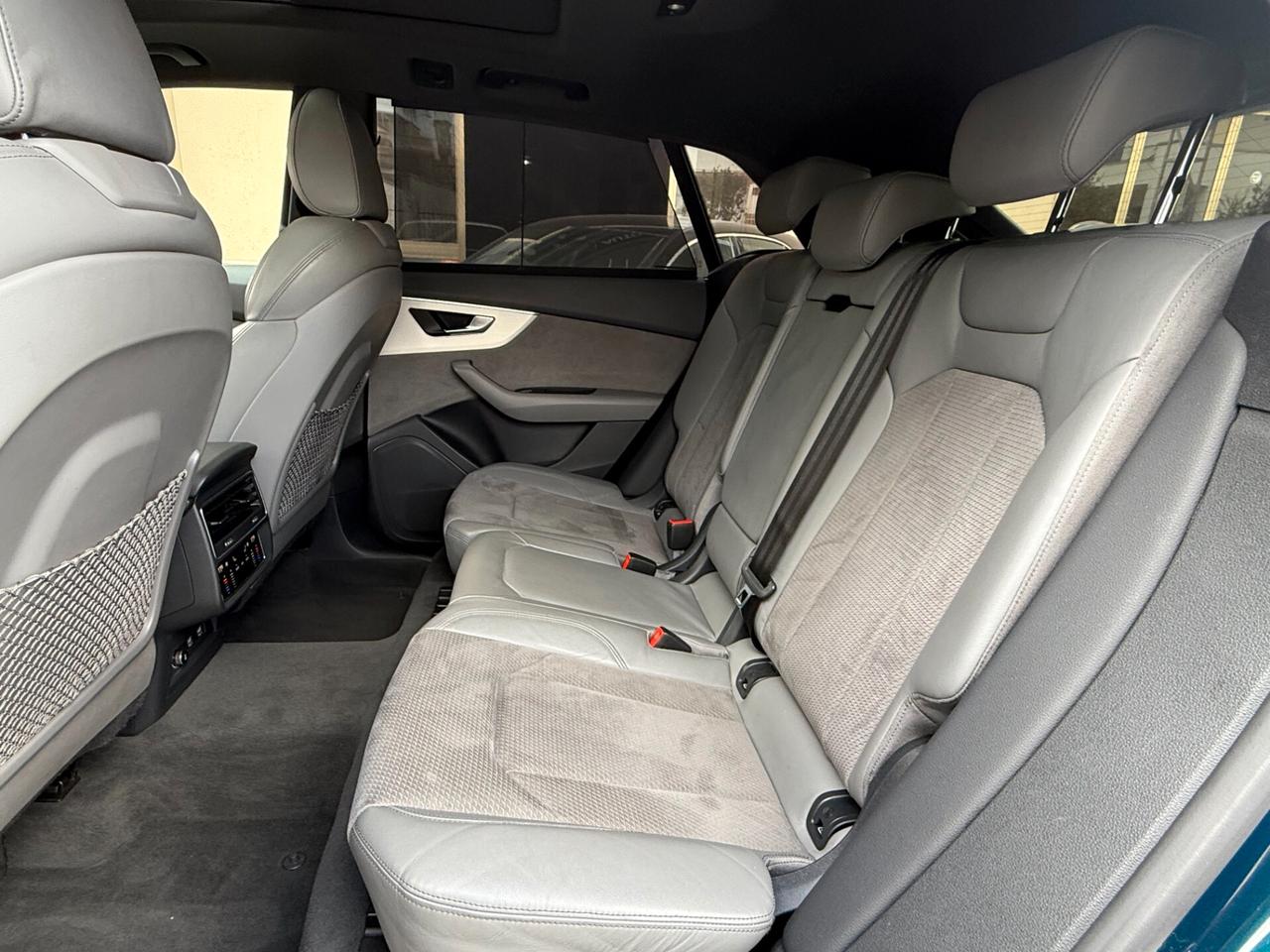 Audi Q8 50 TDI 286 CV quattro tiptronic Sport