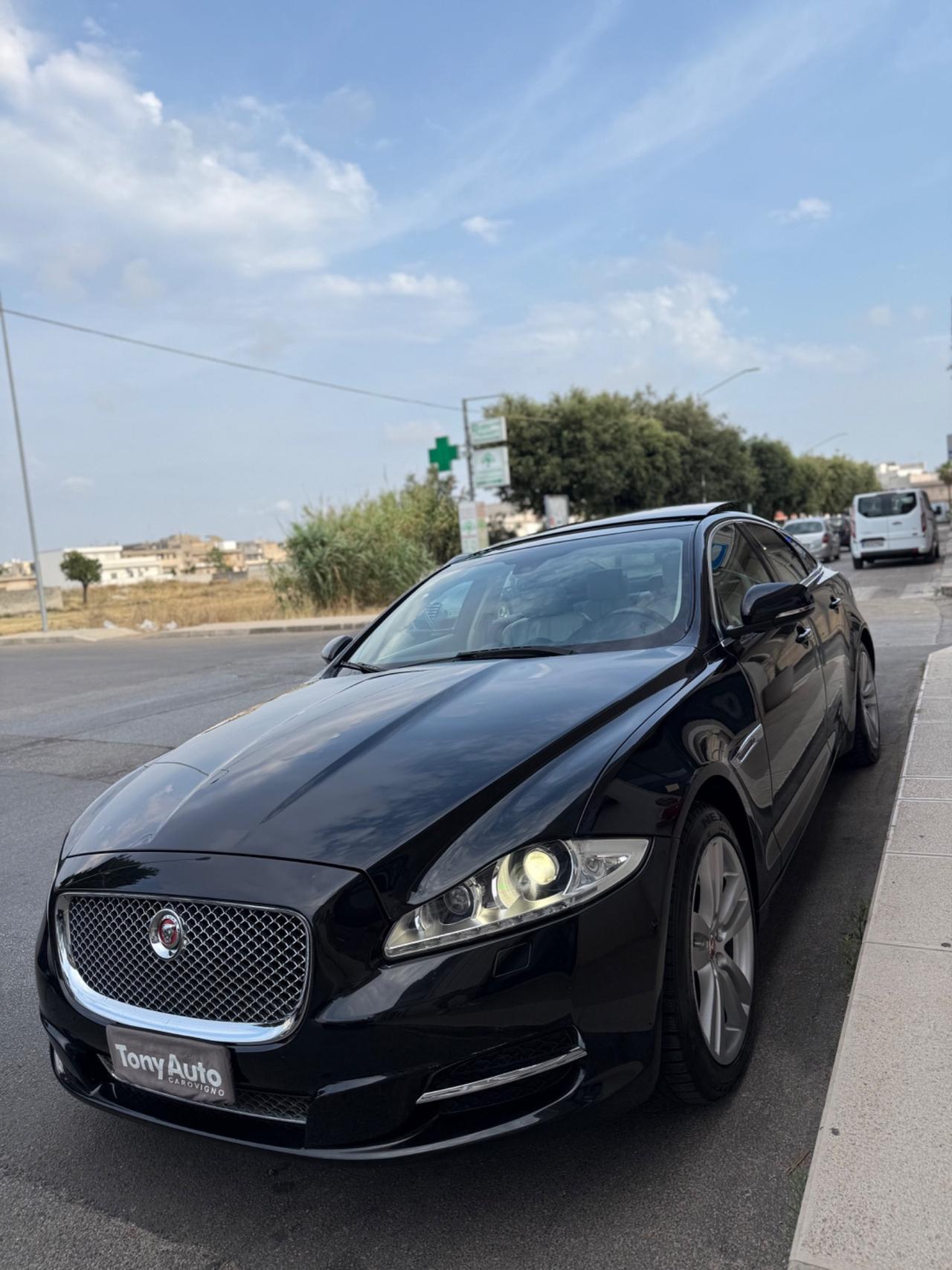 Jaguar XJ 300 C.V DIESEL, CAMBIO AUTOMATICO CON TETTO APRIBILE,TELECAMERA,KM TUTTI CERTIFICATI JAGUAR