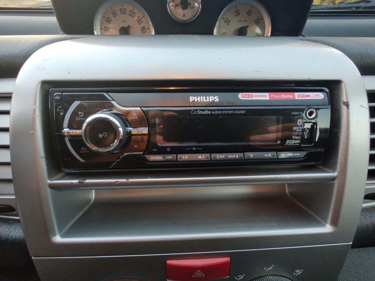 Lancia Ypsilon 1.4 Argento Ecochic GPL CON SCADENZA NEL 2028, OK NEOPATENTATI