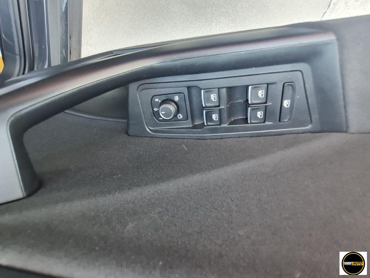 VOLKSWAGEN T-Roc 2.0 TDI SCR Sport