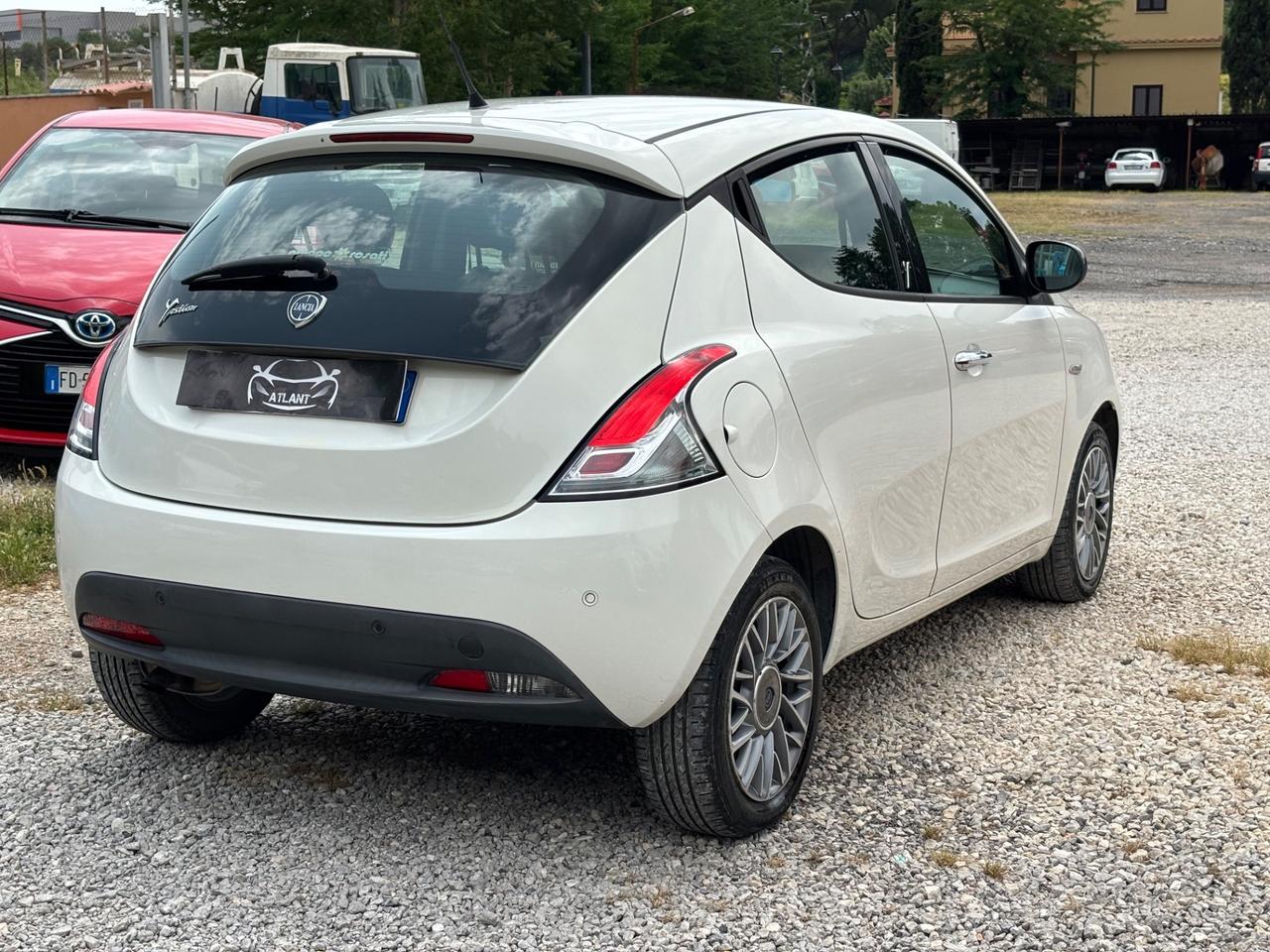 Lancia Ypsilon 1.3 MJT 16V 95 CV 5 porte S&S Platinum