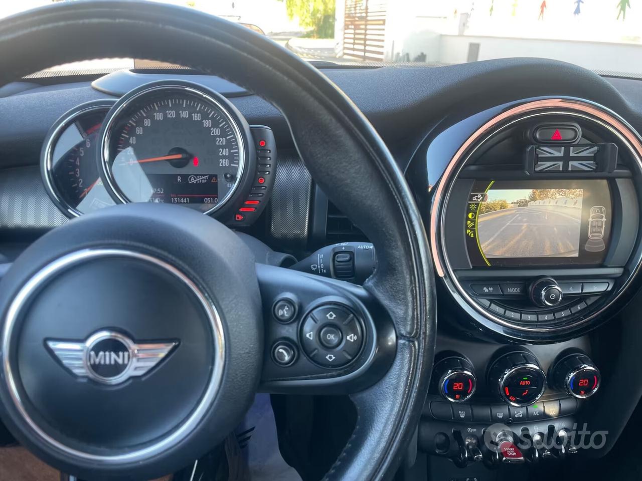 Mini 1.5 Cooper Boost Cabrio 136cv automatica