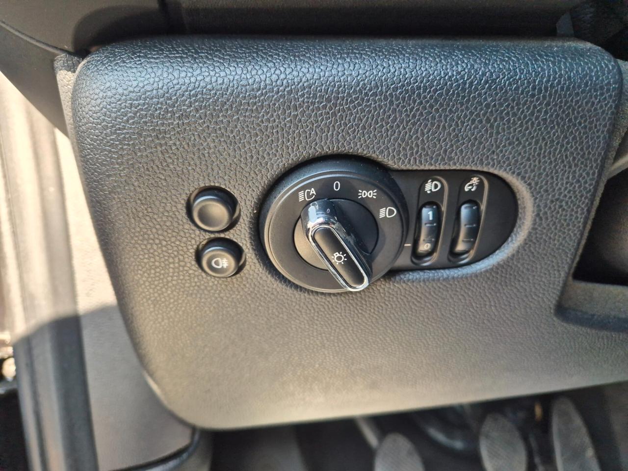 Mini 1.5 One Baker Street