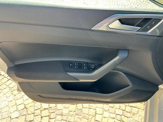 VOLKSWAGEN Polo 1.0 TSI DSG Style