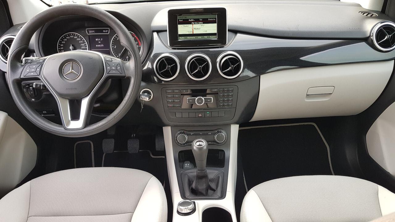 MERCEDES B-160 CDI SOLO 66.000 KM. 09-2013