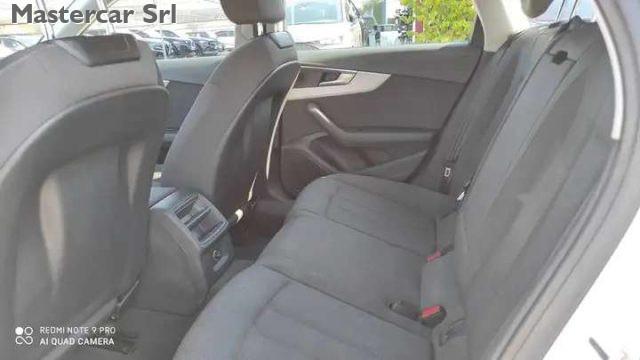 AUDI A4 A4 40 2.0 tdi mhev Business quattro 204cv s-tronic