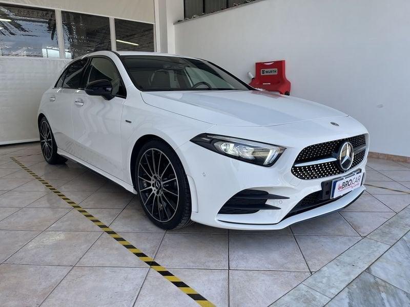 Mercedes-Benz Classe A A 180 d Automatic Premium Edition