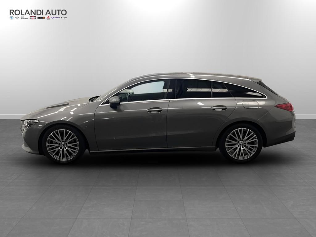 Mercedes CLA Shooting Brake 200 D Sport 8G-DCT