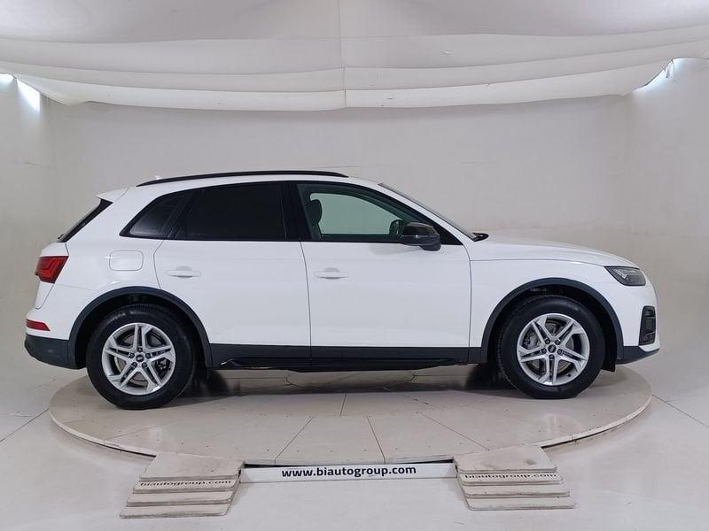 Audi Q5 II 2020 35 2.0 tdi mhev 12V Business Advanced s-tronic