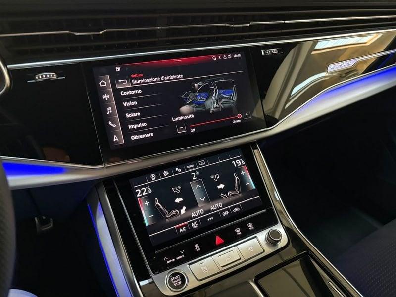 Audi Q8 55 TFSI 250kW quattro tiptronic Sport