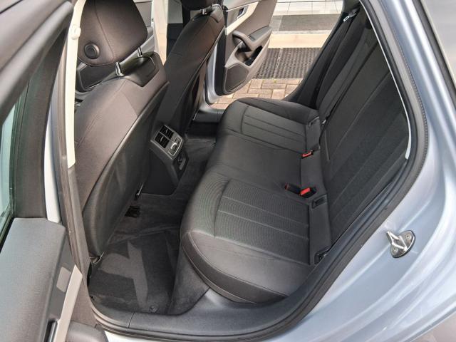 AUDI A4 Avant 40 TDI S tronic Business